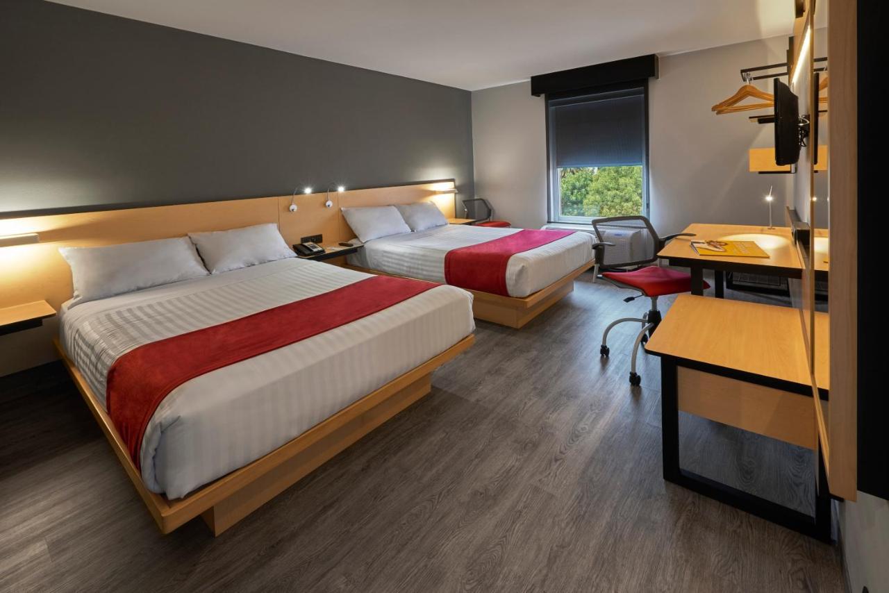 City Express By Marriott Ирапуато Екстериор снимка