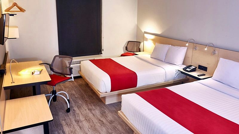 City Express By Marriott Ирапуато Екстериор снимка